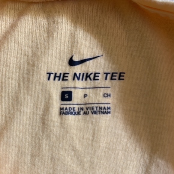 Women’s Nike Sportswear Muscle Tank-Top - Picture 5 of 5